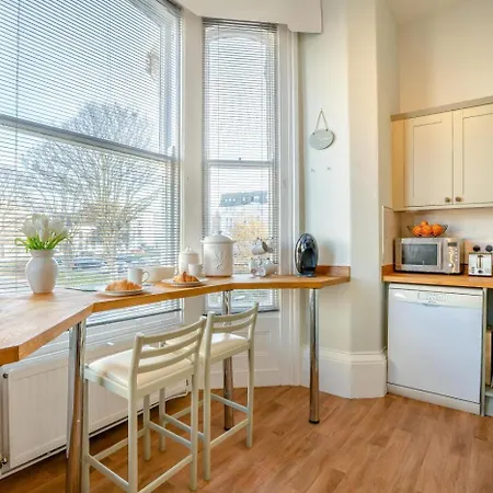 Lägenhet 2 Bed In Oc-g34248 Scarborough